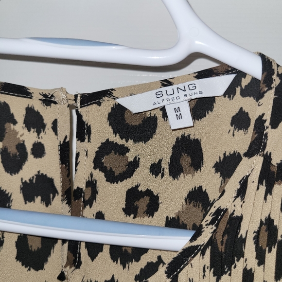 Sung by Alfred Sung Sleeveless Blouse - Picture 5 of 7